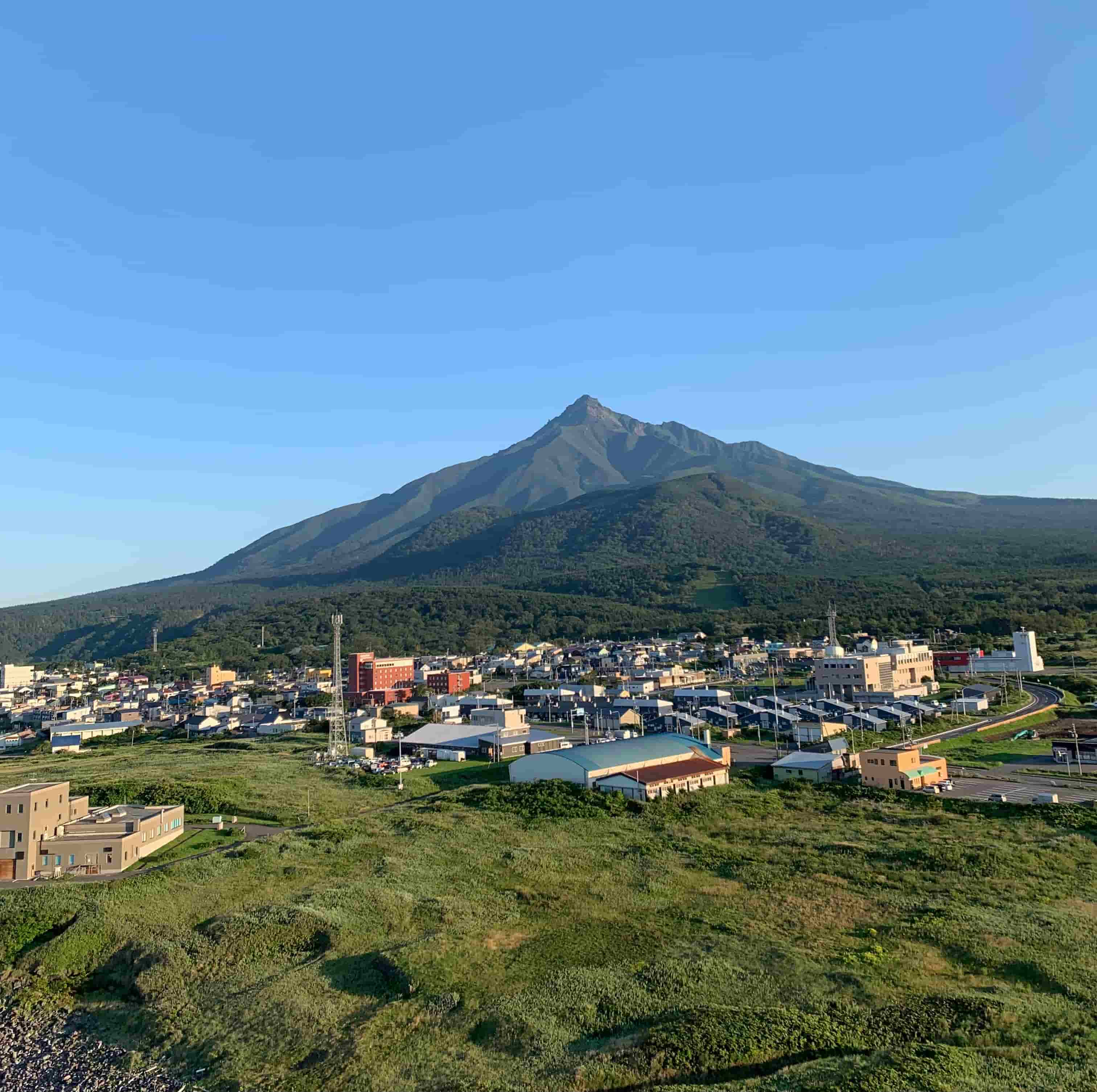 利尻富士町 / 夕日ヶ丘展望台 / 夕方の利尻富士