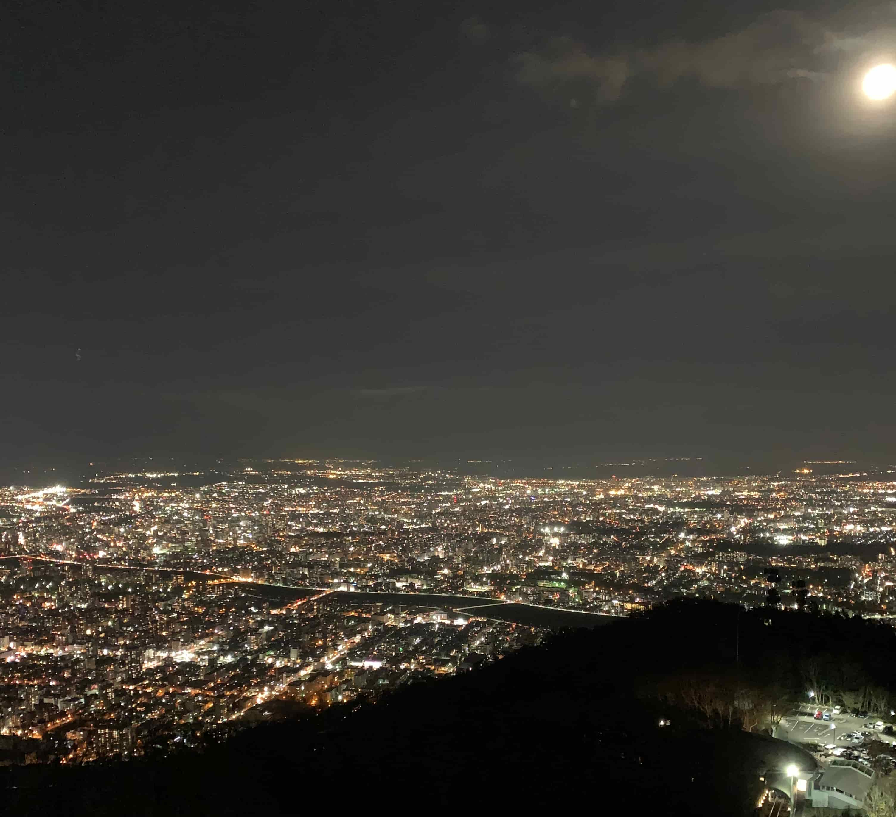 札幌市 / 藻岩山 / 山頂から見る夜景